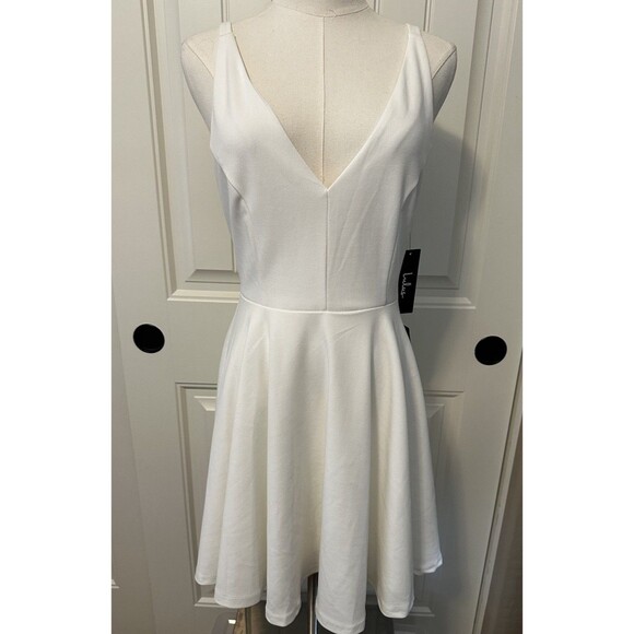 NWT Lulus Bon Appetit Ivory White Skater Dress Size Medium, Ponte Knit - Picture 1 of 11